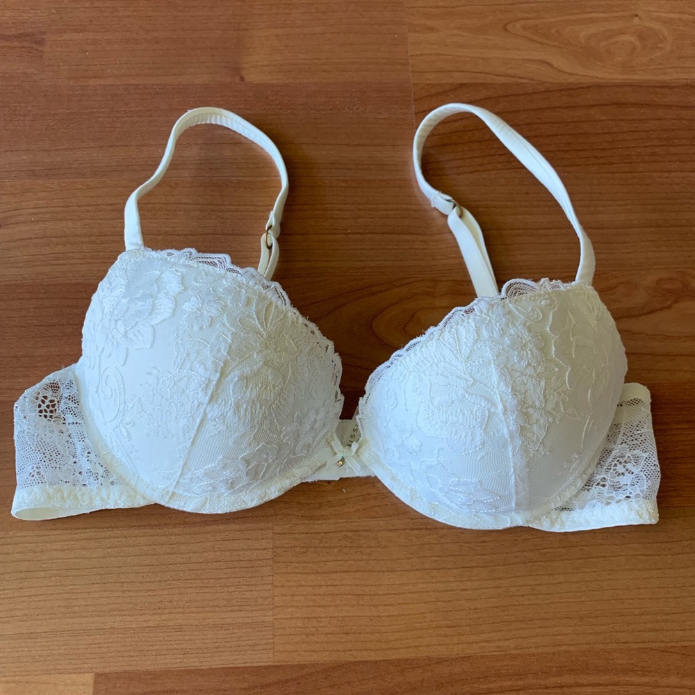 Intimissimi Bra 34B